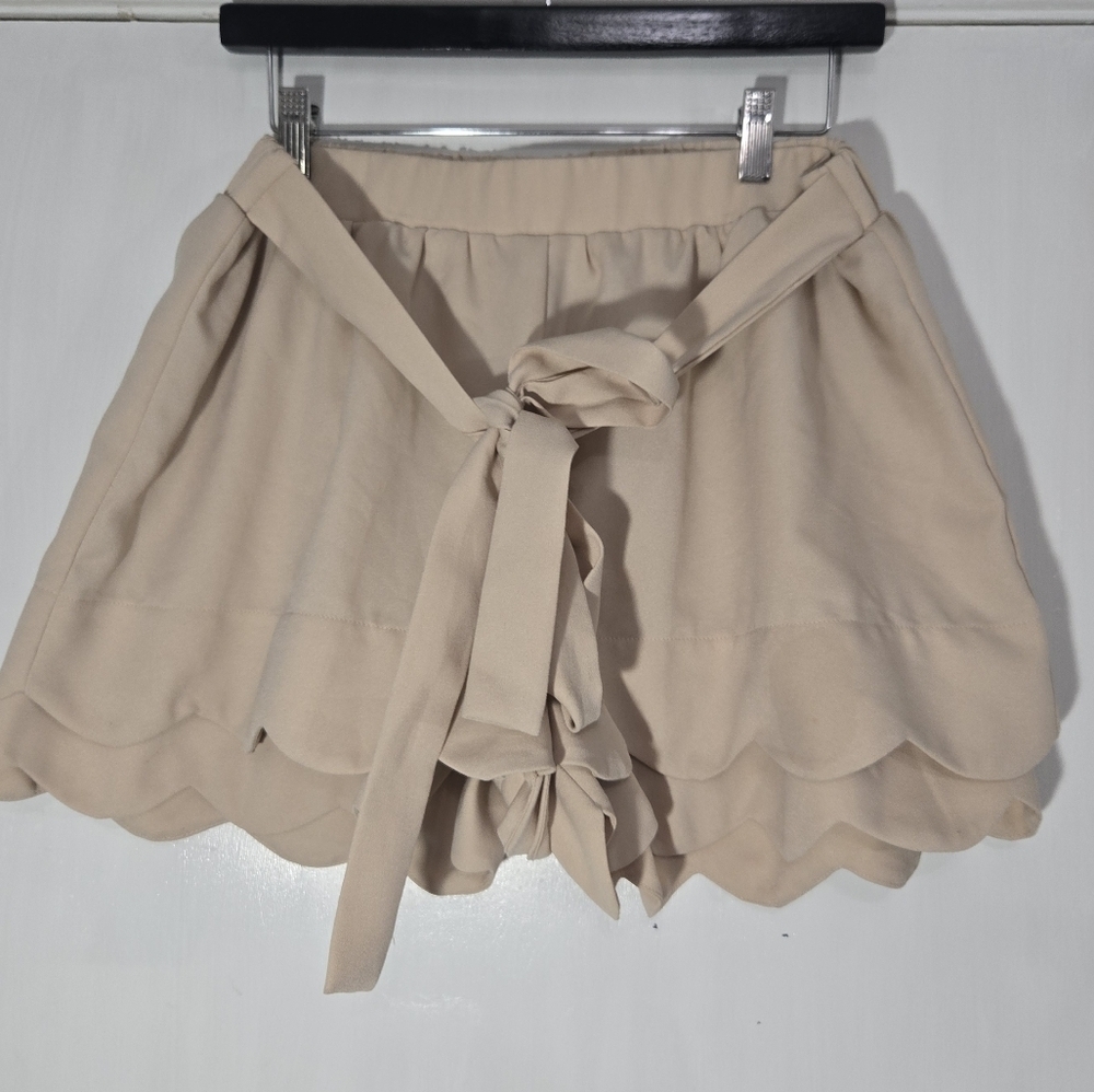 Andree By Unit Ruffle Shorts Belted Sz Large - Picture 6 of 7